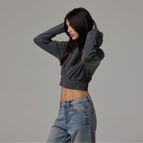 TALENTLESS bodies cropped hoodie in Gray Hoodie size small - Picture 6 of 10